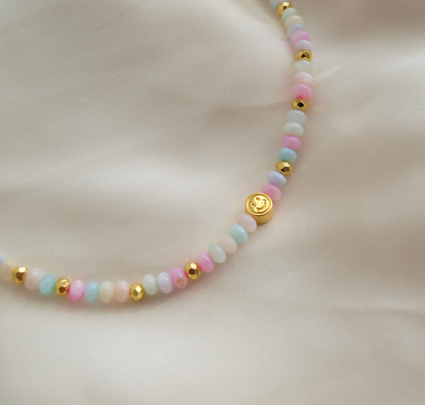 Perlenkette Smiley Regenbogen