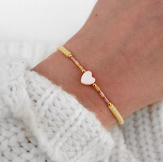 Perlenarmband Herz Pastell
